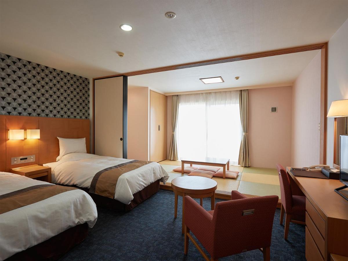 Hotel Murasakimura Yomitan Εξωτερικό φωτογραφία