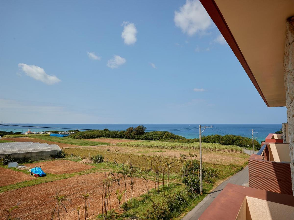 Hotel Murasakimura Yomitan Εξωτερικό φωτογραφία