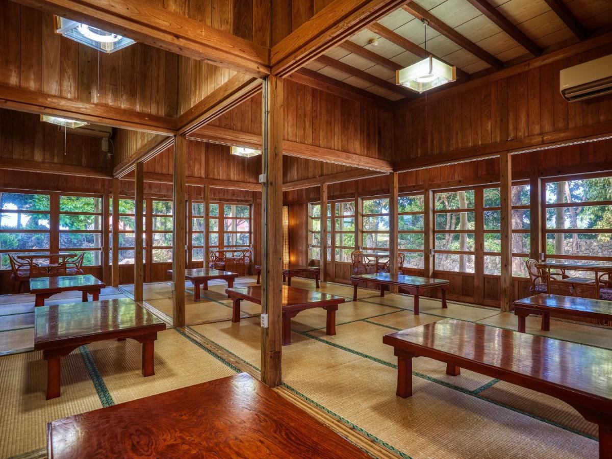 Hotel Murasakimura Yomitan Εξωτερικό φωτογραφία