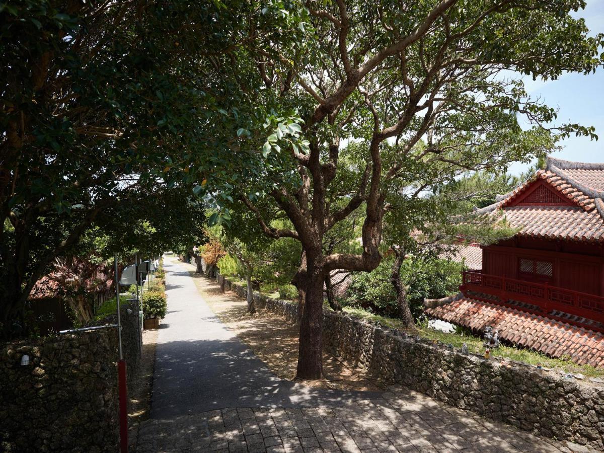 Hotel Murasakimura Yomitan Εξωτερικό φωτογραφία